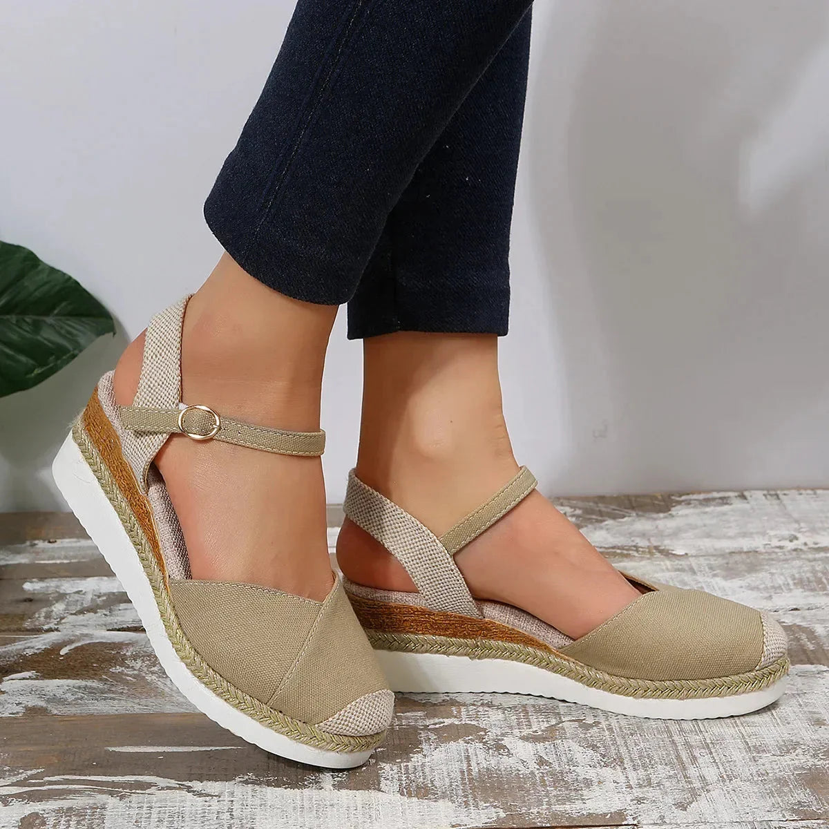 Courtney Closed Toe Wedge Orthopedic Sandals