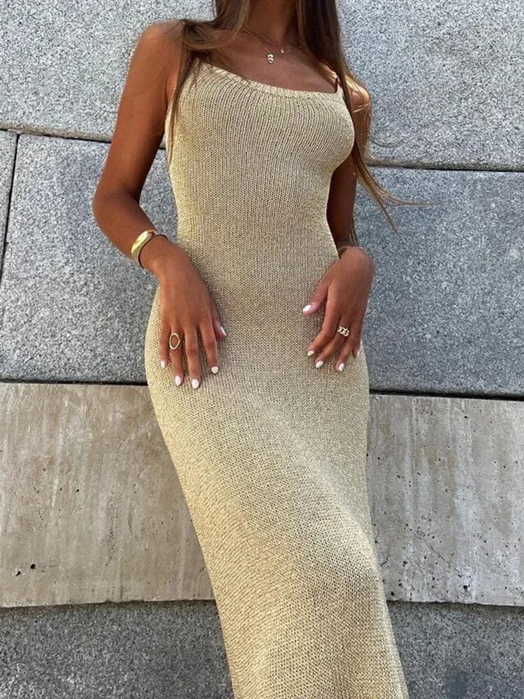 Lara Elegant Dress with Open Back