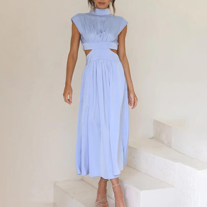 DIANA | PLEATED DRESS WITH HIGH COLLAR